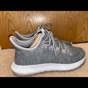 Women’s Adidas Tubular shadow knit